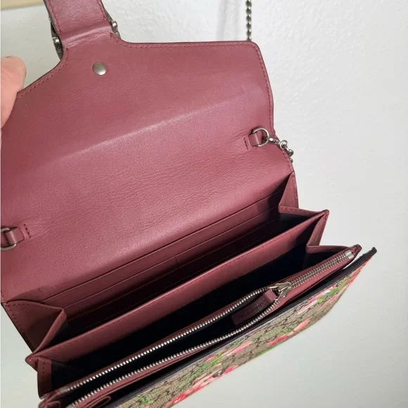 GUCCI GG Supreme Dionysus Small Floral Crossbody Bag - Picture 5 of 10